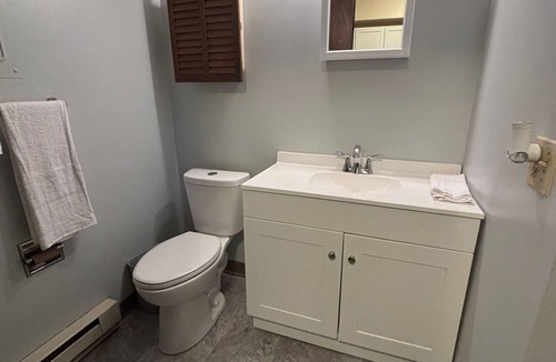 Clarks Summit Apartment | Red Barn Village: Cushy Studio with Bath