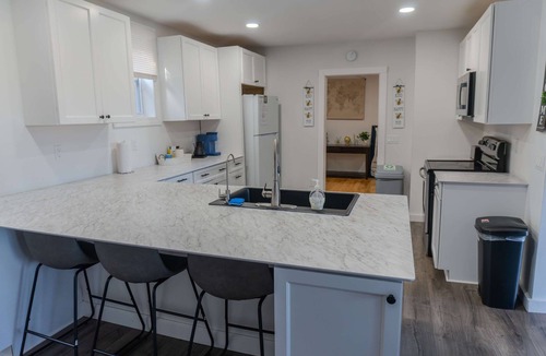 Trenton House | Red & Blue Retreat