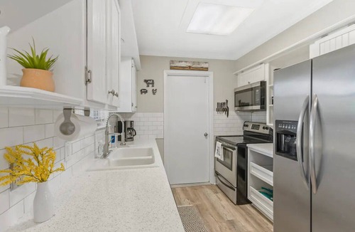 Taylor House | Red Brick Farm House