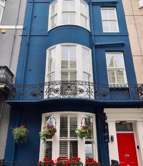 Kemptown Hotel | Red Brighton Blue