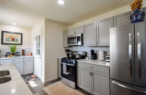 Abilene House | Red Bud Run - Stylish Abilene Retreat
