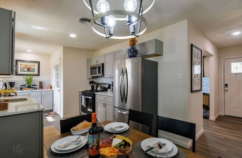 Abilene House | Red Bud Run - Stylish Abilene Retreat