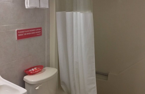 Bridgeton Hotel | Red Carpet Inn - Bridgeton Vineland