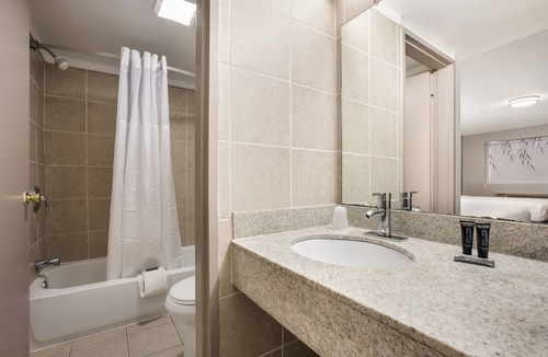 Edison Hotel | Red Carpet Inn Edison