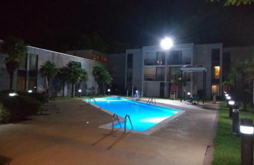 Macon Hotel | Red Carpet Inn-Macon