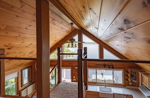 Sidney House | Red Cedar Haven Lakeside Tranquility