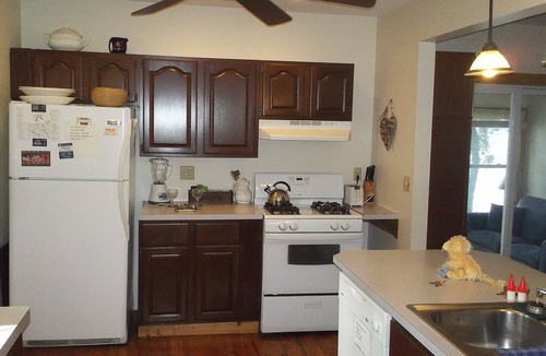 North Rose Cottage | Red Cottage On Sodus Bay Dog Friendly Sleeps 8
