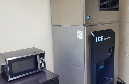 Russett Hotel | Red Crown Inn