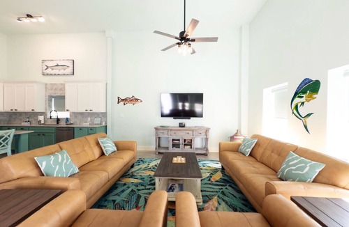 Port O Connor House | Red Drum 5/4.5 With Pool and Hot Tub