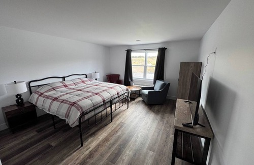 Membertou House | Red Farm Inn - Room 8