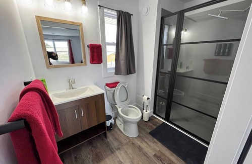 Membertou House | Red Farm Inn - Room 8