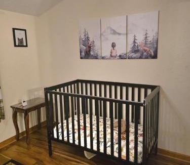 Sylva House | Red Fox Den