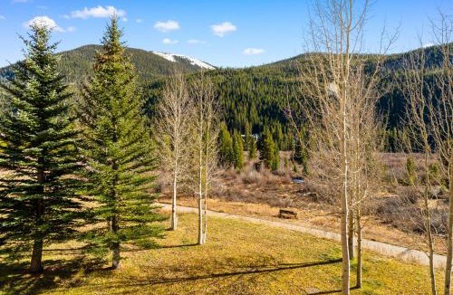 Keystone Villa | Red Hawk Townhome 2349