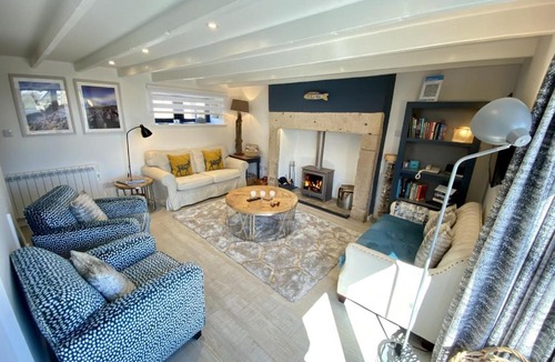 Craster House | Red Herring