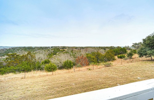 Blanco Cabin | Red Horse Ranch | 200 Acres, Trails & Nature Views