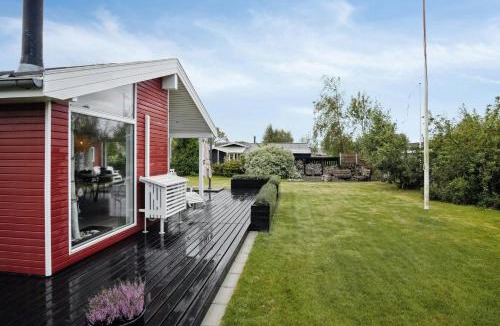 Vejlby Fed House | Red House By Fyn's Coast Awaits Cosiness