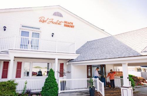 South Yarmouth Resort | Red Jacket Beach Resort