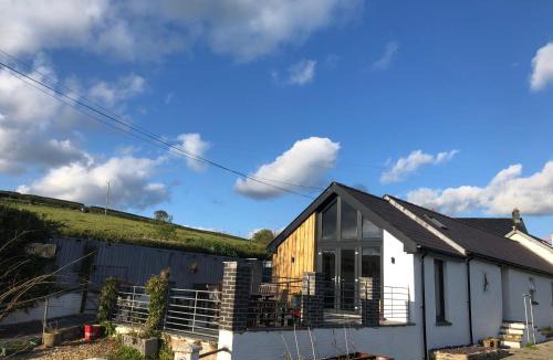 Carmarthen House | Red Kite Cottage