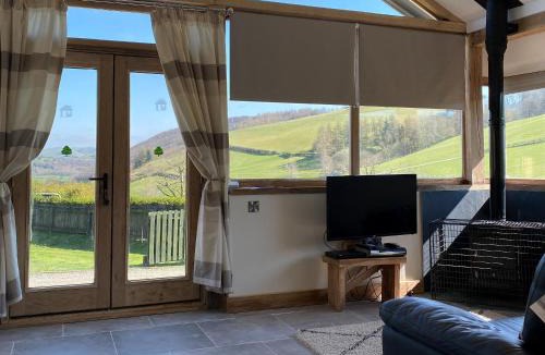 Tirabad House | Red Kite Cottage