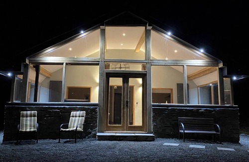 Tirabad Cottage | Red Kite Cottage