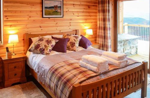 Rogart House | Red Kite & Osprey Lodges