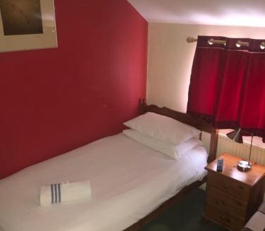 Abingdon House | Red Lion Accommodation