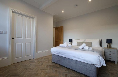 Spalding Apartment | Red Lion Apartments