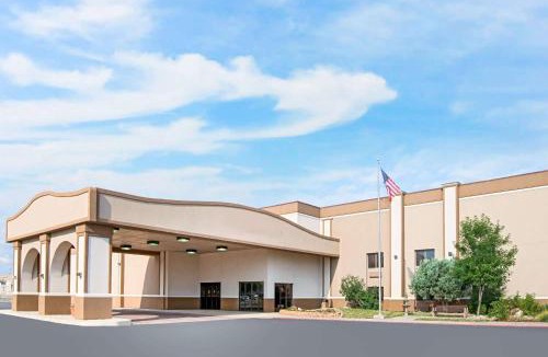 Gillette Hotel | Red Lion Hotel Gillette