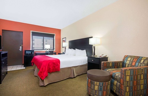 Gillette Hotel | Red Lion Hotel Gillette