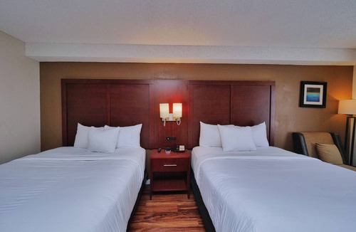 North Auburn Hotel | Red Lion Inn & Suites Auburn