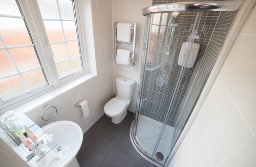 Headington House | Red Mullions Guest House