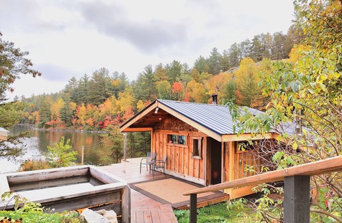 Washagami Cabin | Red Pine Cabin at Pine Falls Lodge