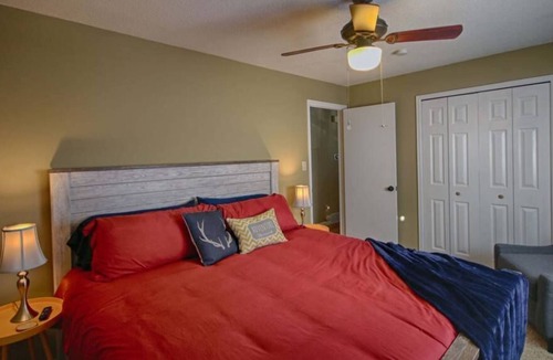 Manitou Springs House | Red Rock Canyon Open Space Retreat
