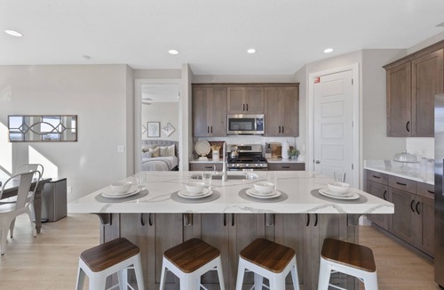 Washington House | Red Rock Retreat at Paseos 1249, Private Hot Tub, Grill & near Sand Hollow Reservoir