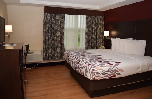 Batavia Hotel | Red Roof Inn Batavia