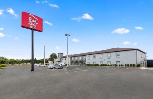Broadmoor Hotel | Red Roof Inn Baton Rouge