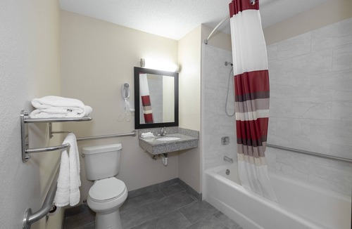 Bristol Hotel | Red Roof Inn Bristol