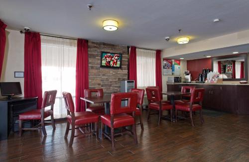 South Side Hotel | Red Roof Inn Corpus Christi South