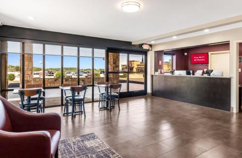 Dandridge Hotel | Red Roof Inn Dandridge