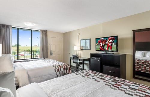 Dandridge Hotel | Red Roof Inn Dandridge
