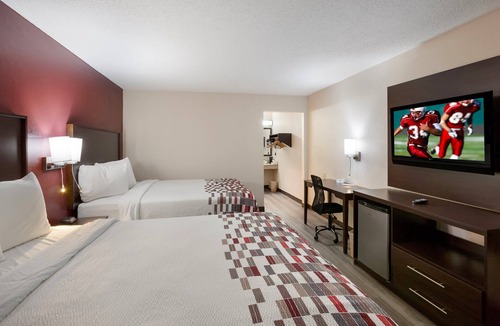 Dillon Hotel | Red Roof Inn Dillon, SC