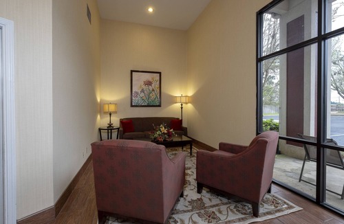 Dothan Hotel | Red Roof Inn Dothan