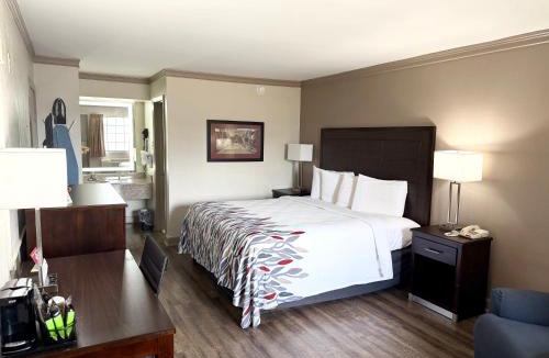 Forrest City Hotel | Red Roof Inn Forrest City