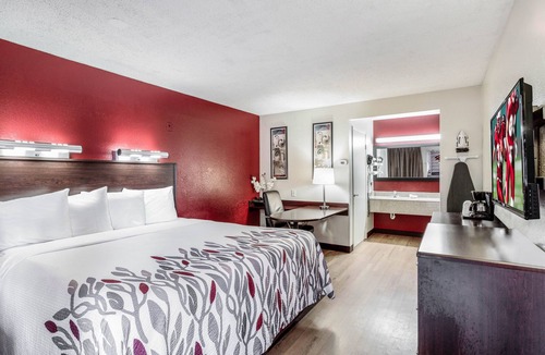 Allison Hotel | Red Roof Inn Gallup