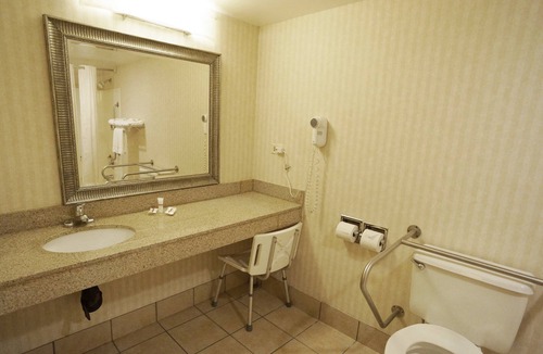 Waukegan Hotel | Red Roof Inn Gurnee - Waukegan
