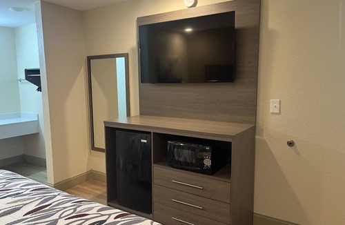 Haltom City Hotel | Red Roof Inn Haltom City