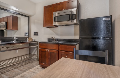 US 290 Hotel | Red Roof Inn Houston - Brookhollow