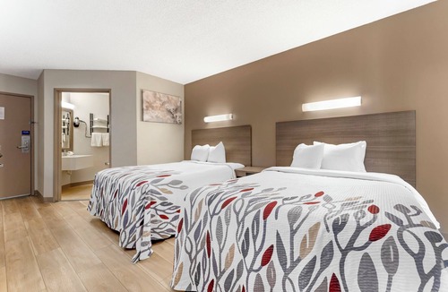 Johnstown Hotel | Red Roof Inn Johnstown