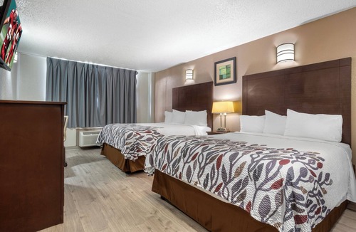 La Marque Hotel | Red Roof Inn La Marque