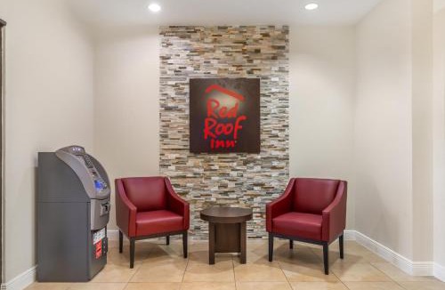 La Porte Hotel | Red Roof Inn La Porte